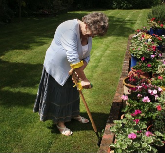 Morgan enjoys gardening again with Peta UK’s long reach tools